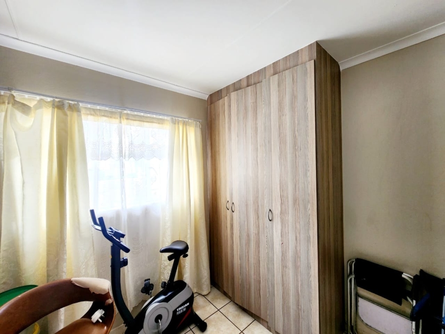 3 Bedroom Property for Sale in Waterkloof Hill Estate North West